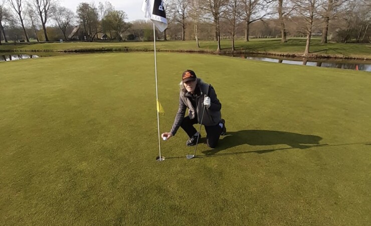 Uwe Rudolph schlägt ein Hole in One!