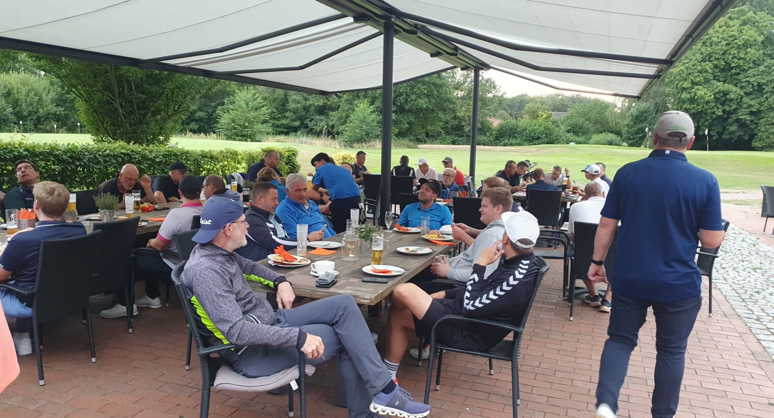 Sommerfest der Herrengolfer: Golf, Geselligkeit und eine besondere Taufe